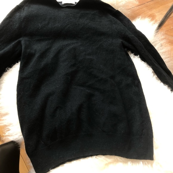 EUC Diesel men’s 100% wool blacked out sweater in size S!! - Picture 4 of 8